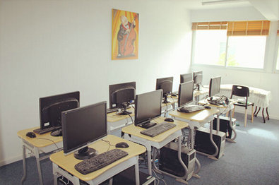 Lee Academy Senior High School (Shangying Campus)